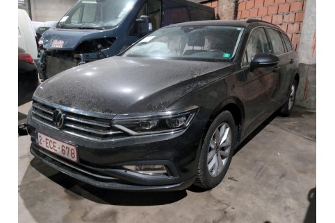 2023 Volkswagen Passat, Dyzelinas